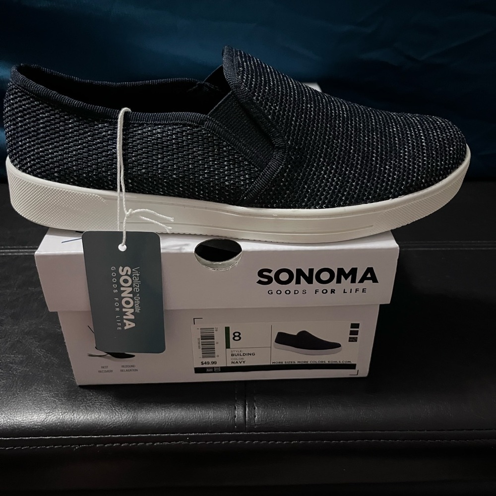 Sonoma Womens Casual Shoe Size 8
